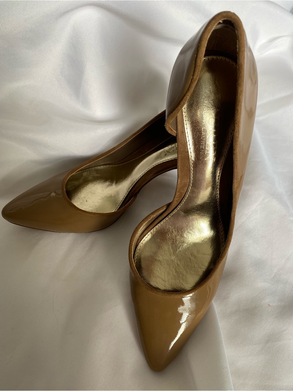 Lauren Ralph Lauren Tan Patent Pointed-Toe Pumps with Gold Insole